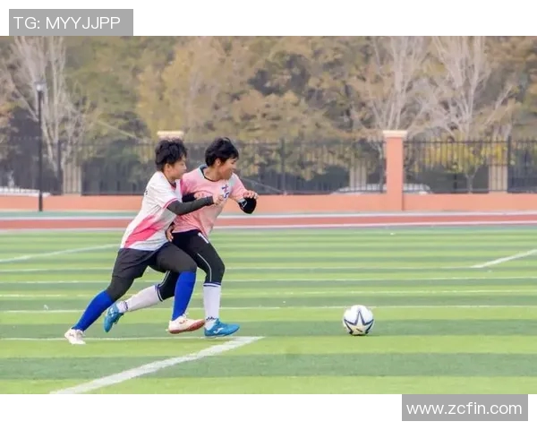 足球明星与孩子发生冲突视频引发热议网友纷纷讨论体育精神与教育问题