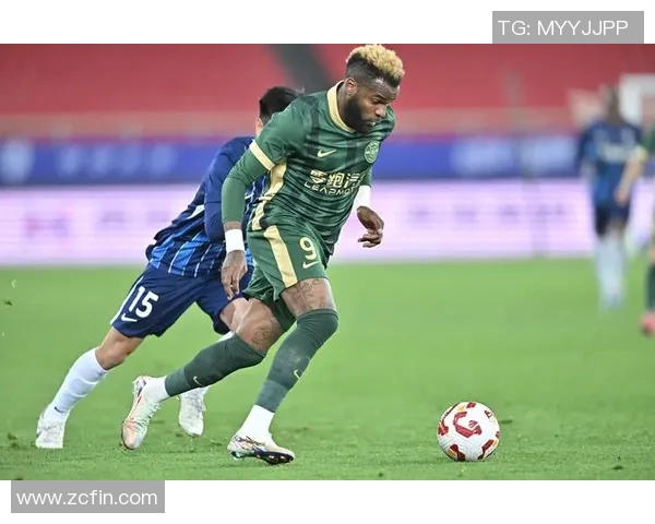 足球明星突发重病离世引发全球哀悼与反思运动员健康问题